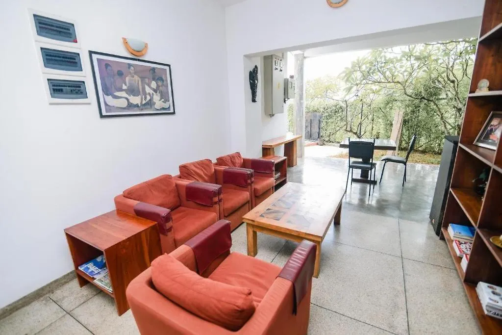 Hill House Kandy Hotel