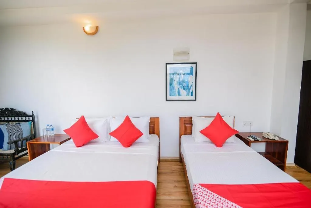 Hill House Kandy Hotel